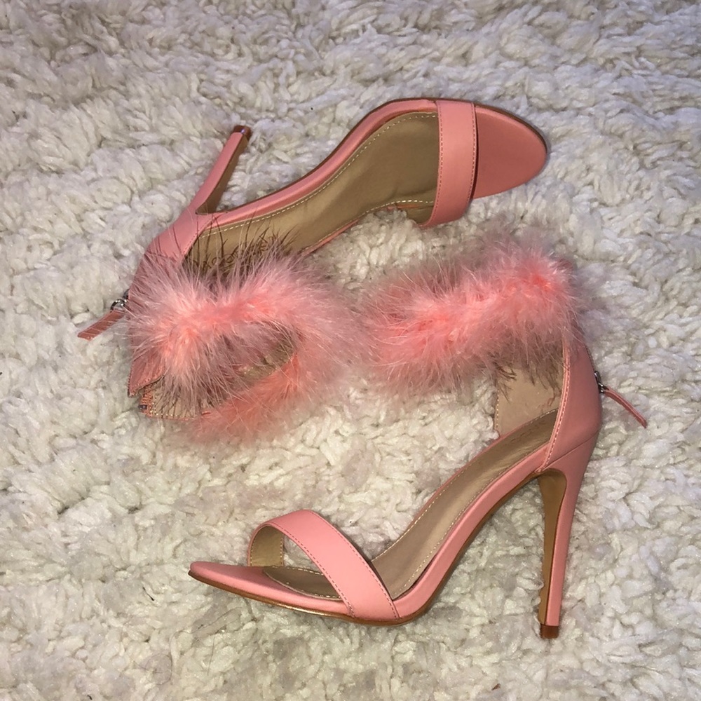 PINK FUR HEELS FROM WINDSOR